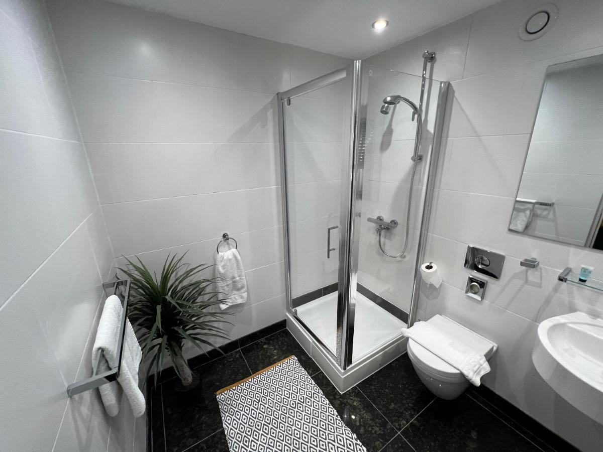 Sun Street Aparthotel Lancaster Dış mekan fotoğraf