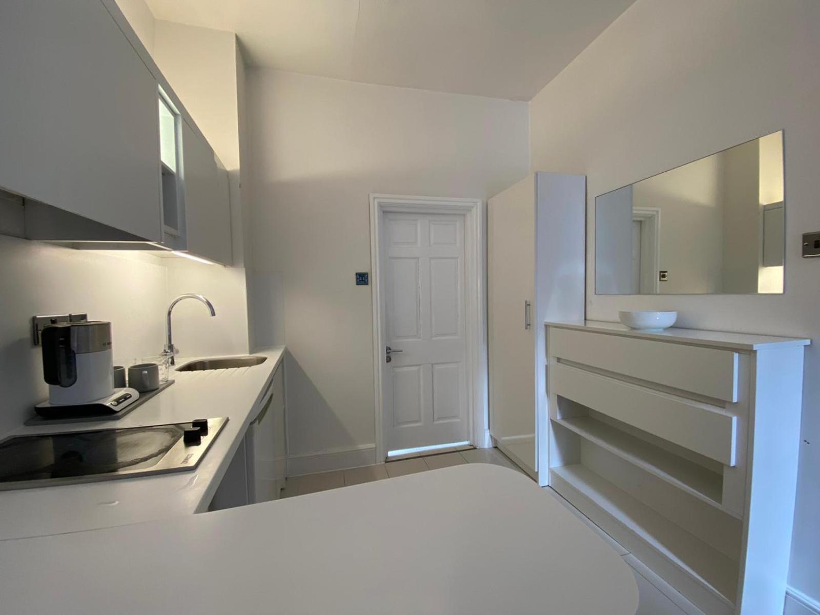 Sun Street Aparthotel Lancaster Dış mekan fotoğraf