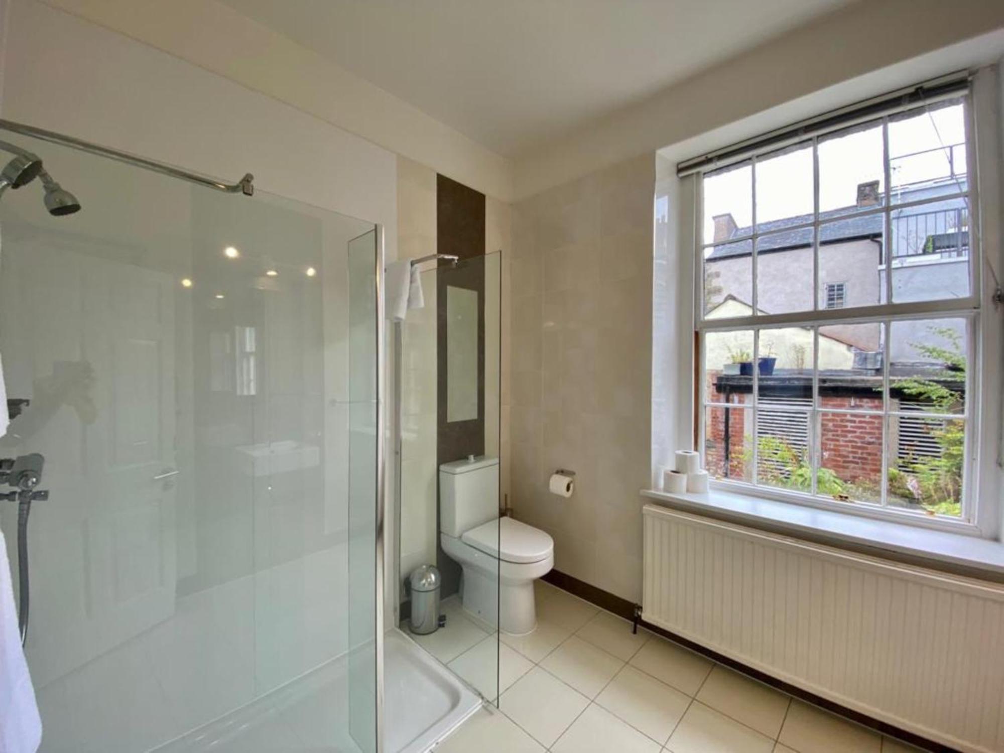 Sun Street Aparthotel Lancaster Dış mekan fotoğraf
