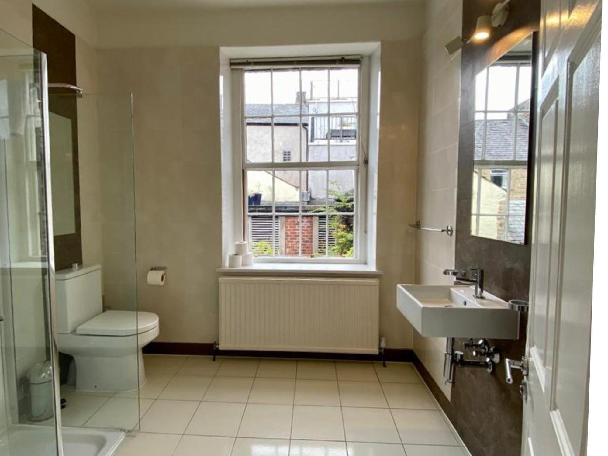Sun Street Aparthotel Lancaster Dış mekan fotoğraf